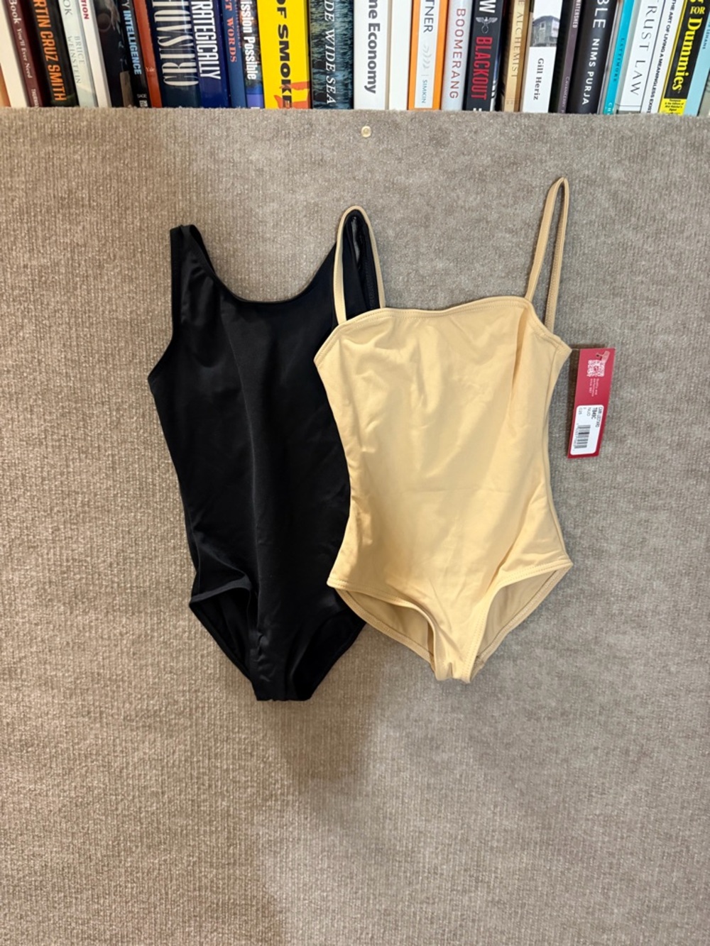 Capezio Kids Leotard Set in Black and Nude,6/6X y